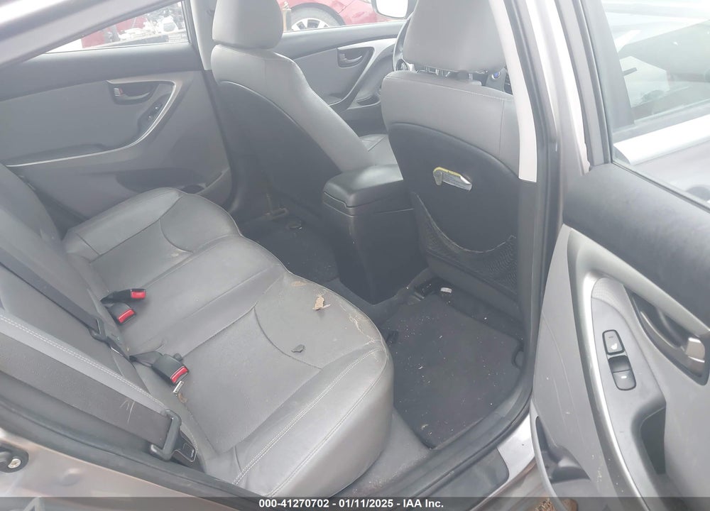 2013 HYUNDAI ELANTRA VIN: KMHDH4AE9DU632923