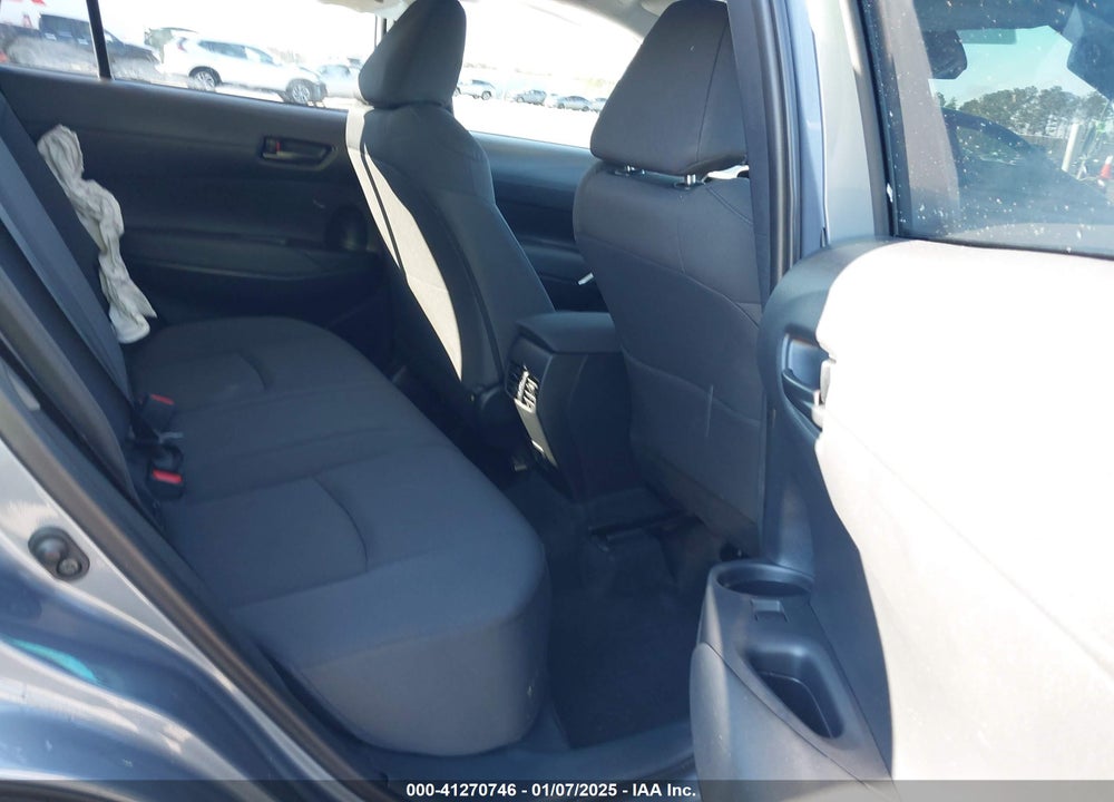 2024 TOYOTA COROLLA CROSS LE VIN: 7MUBAAAG1RV088404