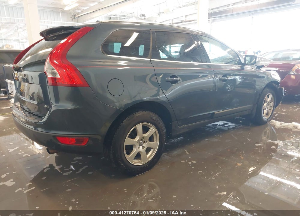 2011 VOLVO XC60 3.2 VIN: YV4952DZXB2150425