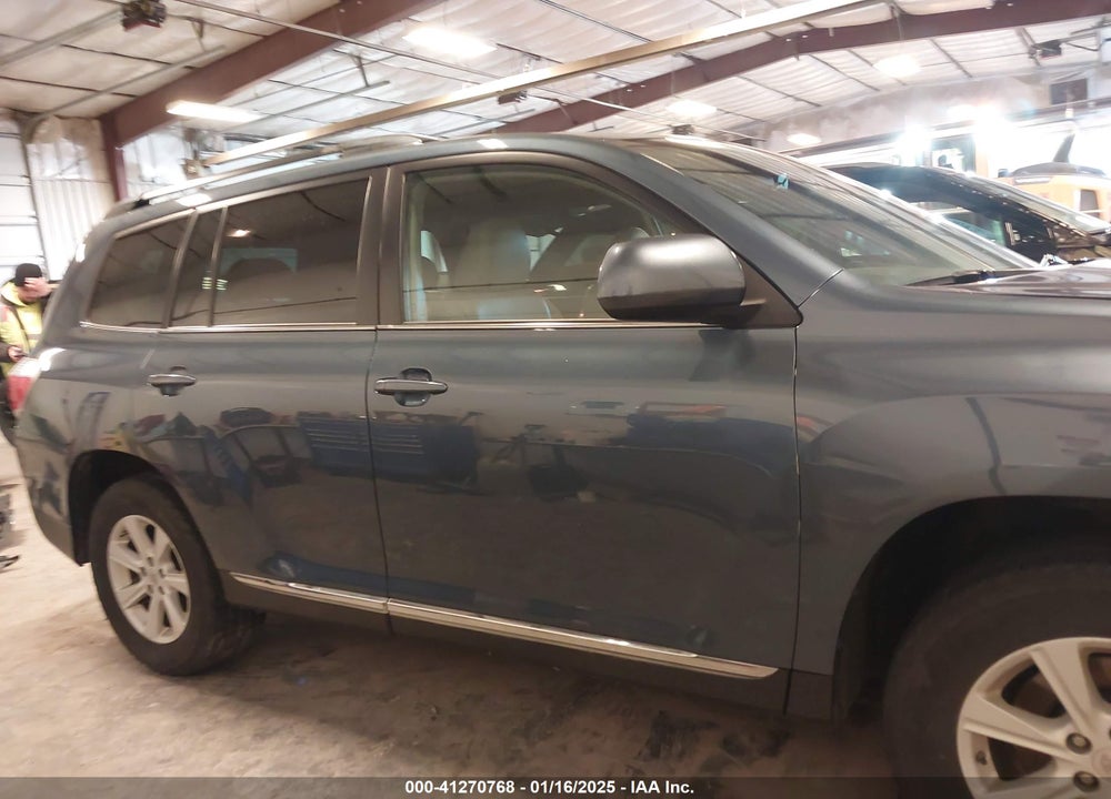 2013 TOYOTA HIGHLANDER SE V6 VIN: 5TDBK3EH7DS221004