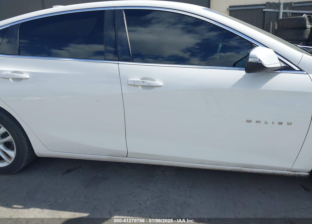 2018 CHEVROLET MALIBU LT VIN: 1G1ZD5ST9JF244558