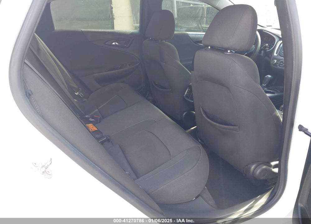 2018 CHEVROLET MALIBU LT VIN: 1G1ZD5ST9JF244558