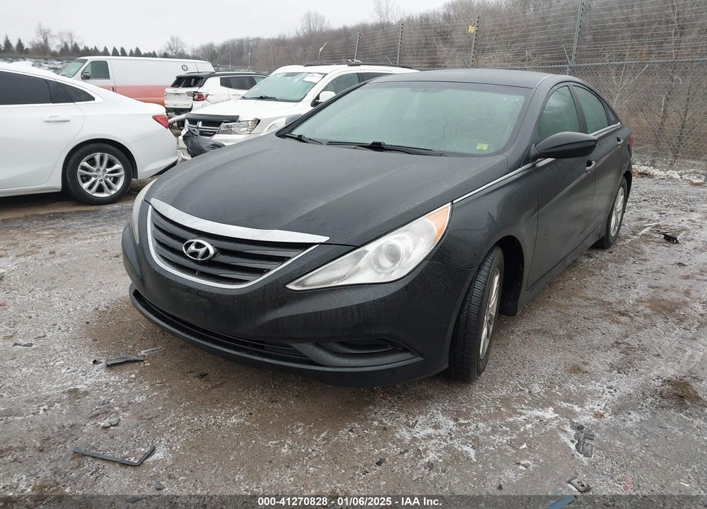 2014 HYUNDAI SONATA GLS VIN: 5NPEB4AC5EH946105