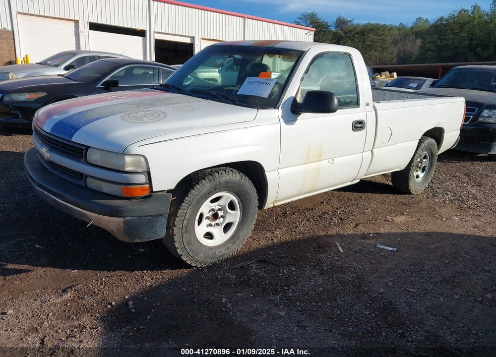 2000 CHEVROLET SILVERADO 1500 VIN: 1GCEC14V3YE295652