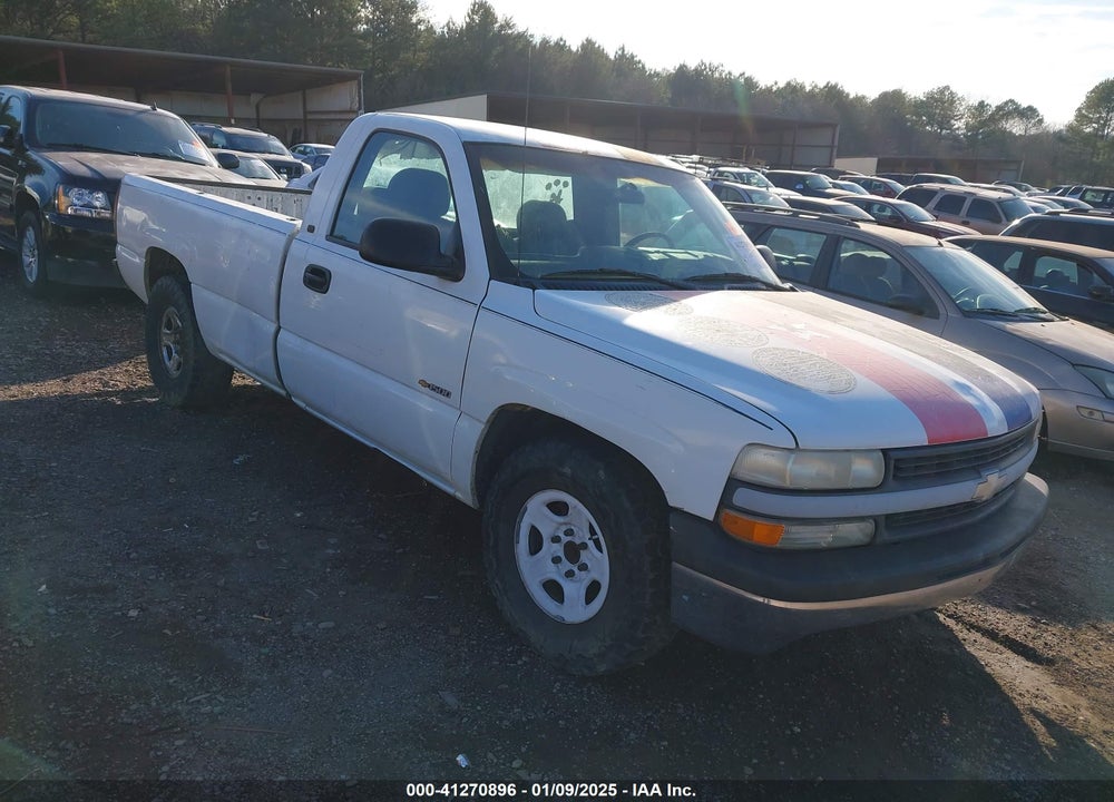 2000 CHEVROLET SILVERADO 1500 VIN: 1GCEC14V3YE295652