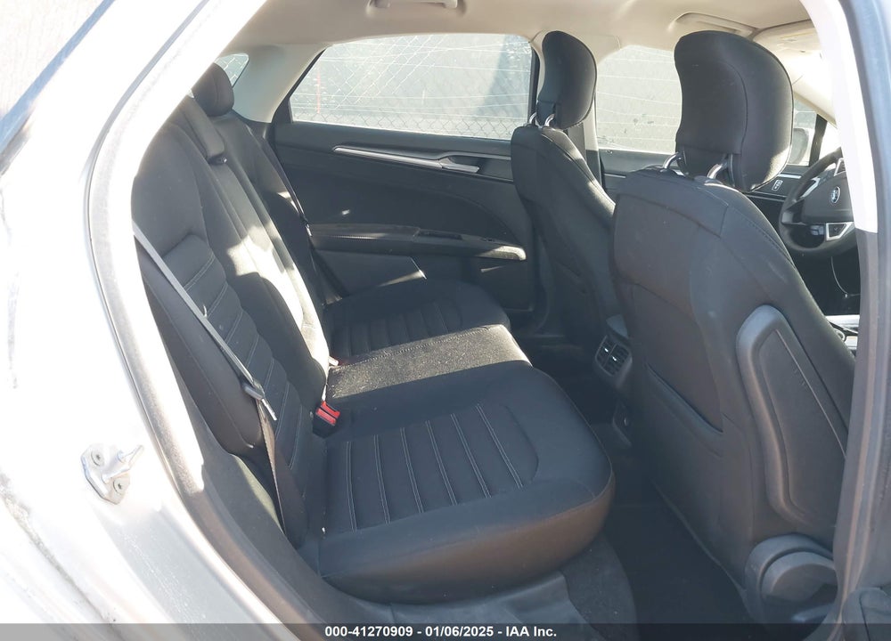 2014 FORD FUSION SE VIN: 3FA6P0HD1ER219270