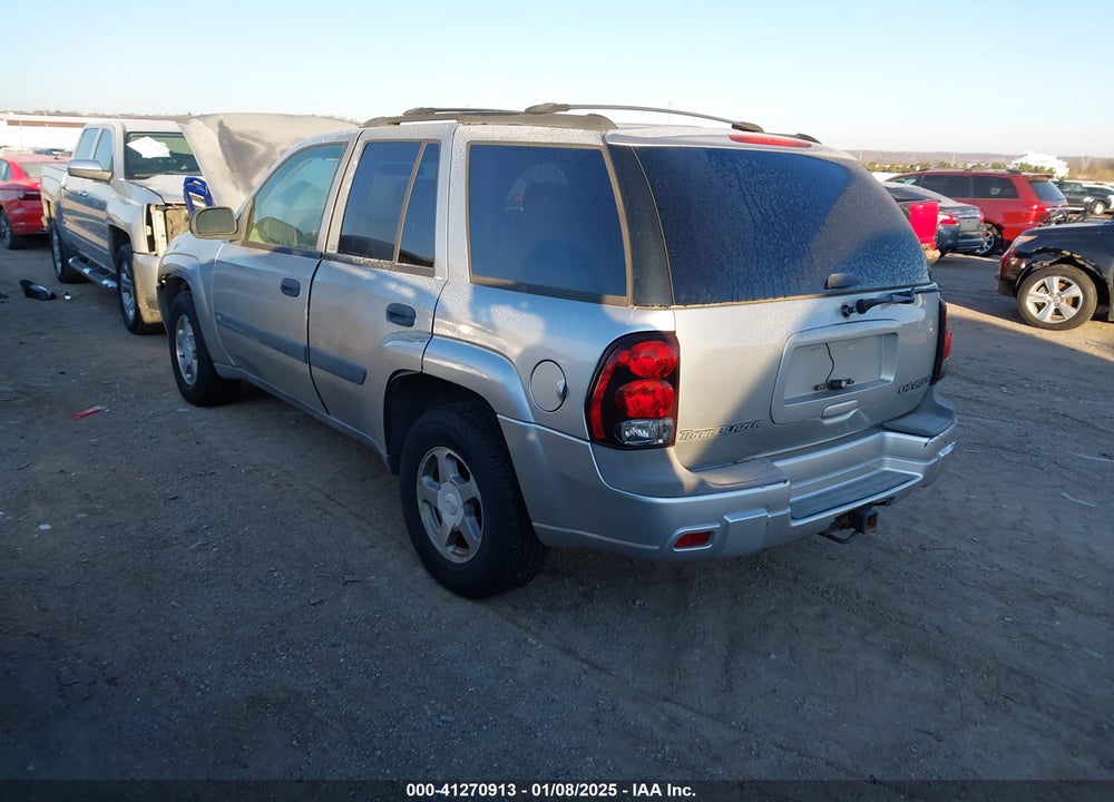 2004 CHEVROLET TRAILBLAZER LS VIN: 1GNDT13SX42218329