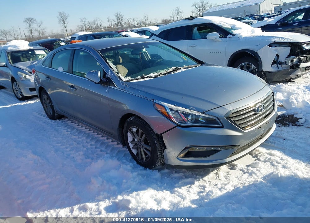 2015 HYUNDAI SONATA ECO VIN: 5NPE24AA7FH118136