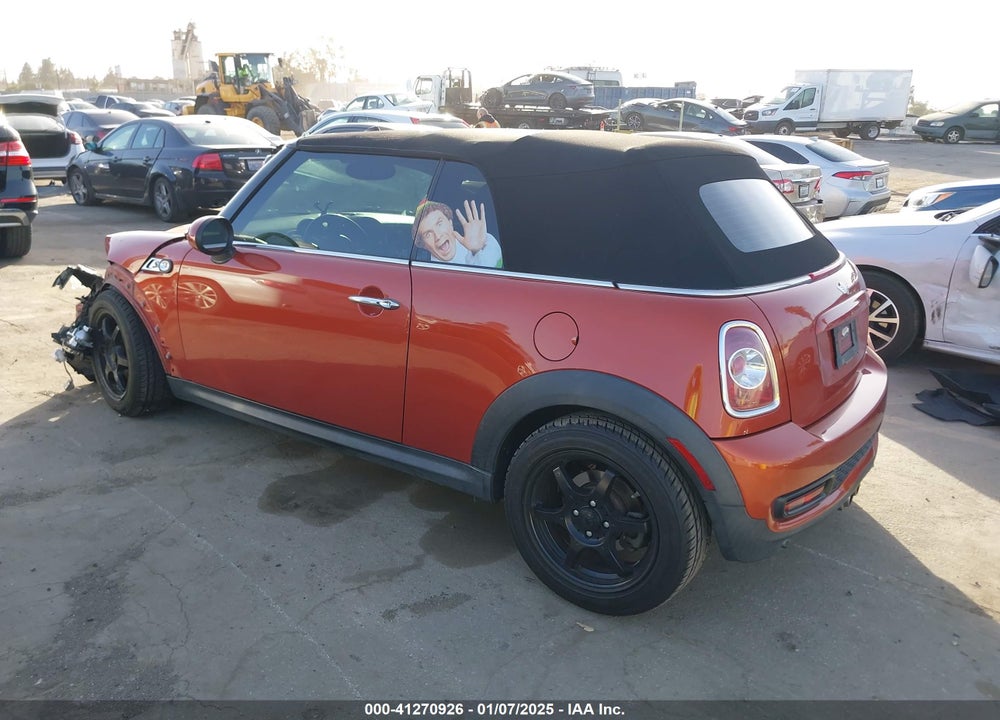 2013 MINI CONVERTIBLE COOPER S VIN: WMWZP3C56DT297515