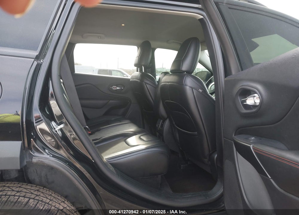 2019 JEEP CHEROKEE VIN: 1C4PJMBX9KD225106
