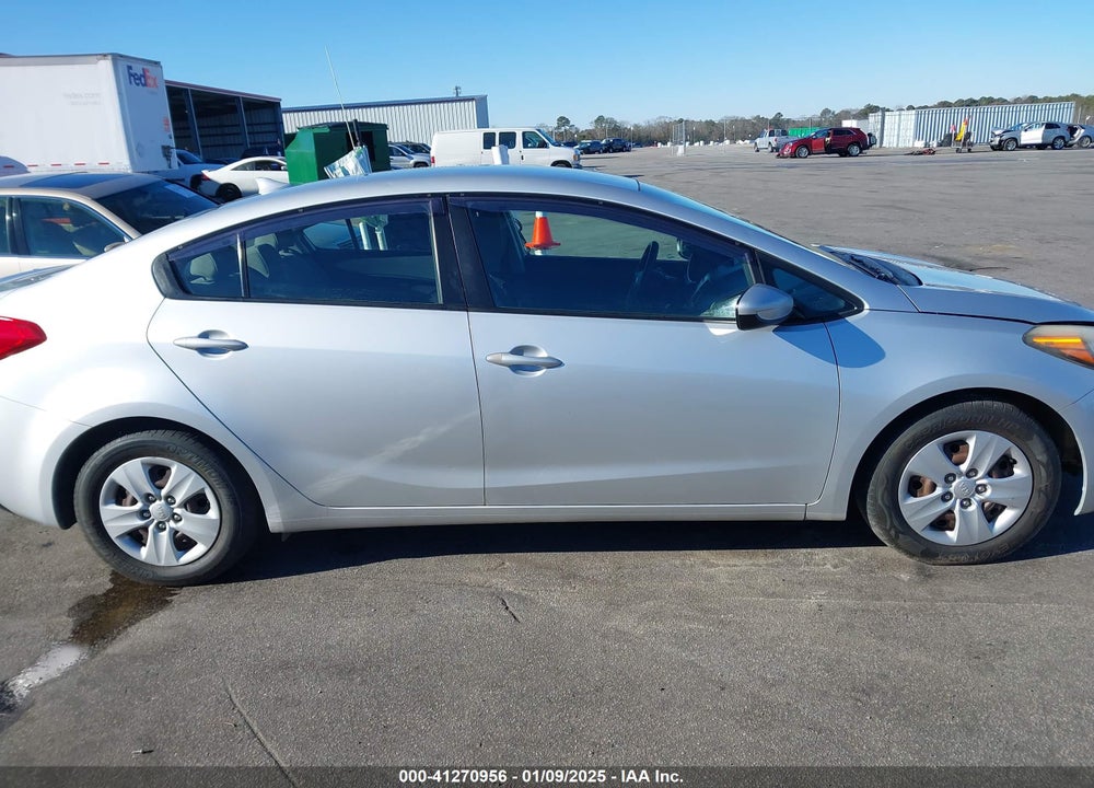 2016 KIA FORTE LX VIN: KNAFK4A61G5539218