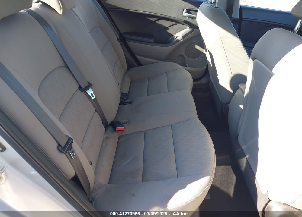 2016 KIA FORTE LX VIN: KNAFK4A61G5539218