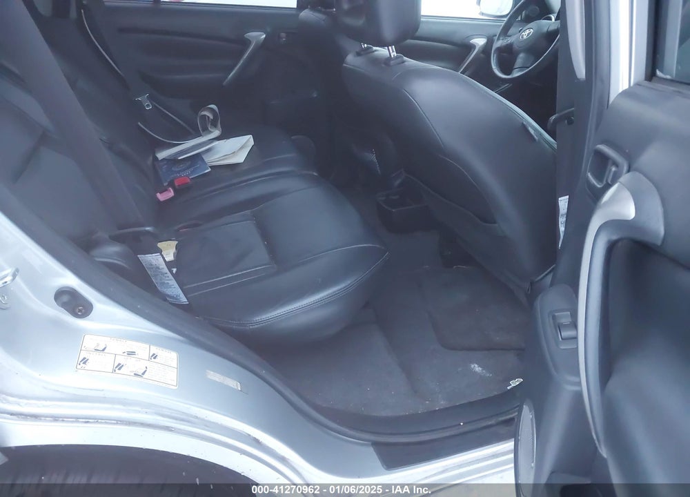 2004 TOYOTA RAV4 VIN: JTEHD20V540025752