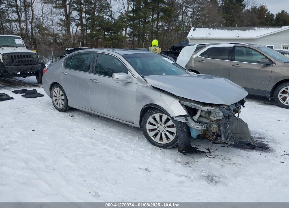 2013 HONDA ACCORD EX VIN: 1HGCR2F71DA025669