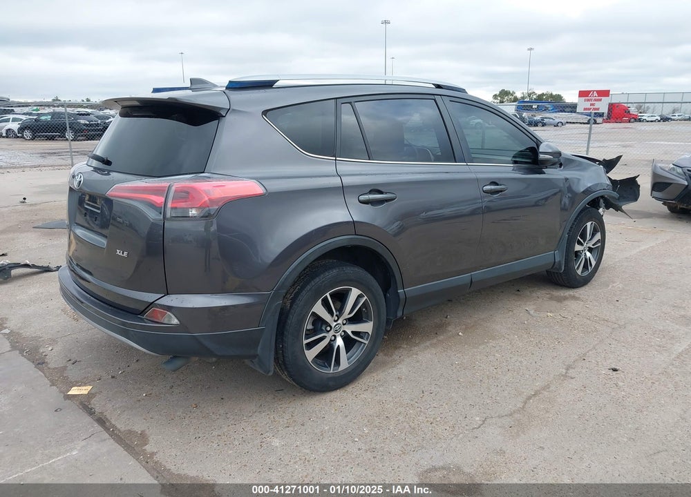 2017 TOYOTA RAV4 XLE VIN: JTMWFREV5HJ709904