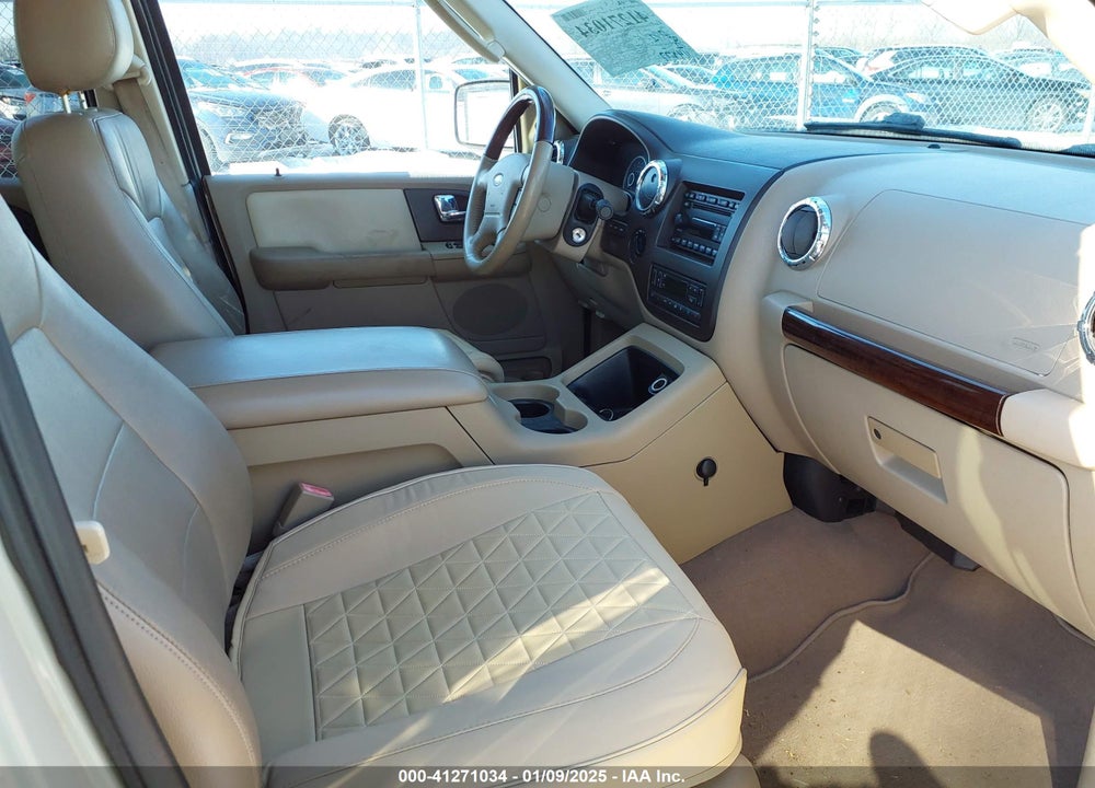 2005 FORD EXPEDITION LIMITED VIN: 1FMFU20505LB05953