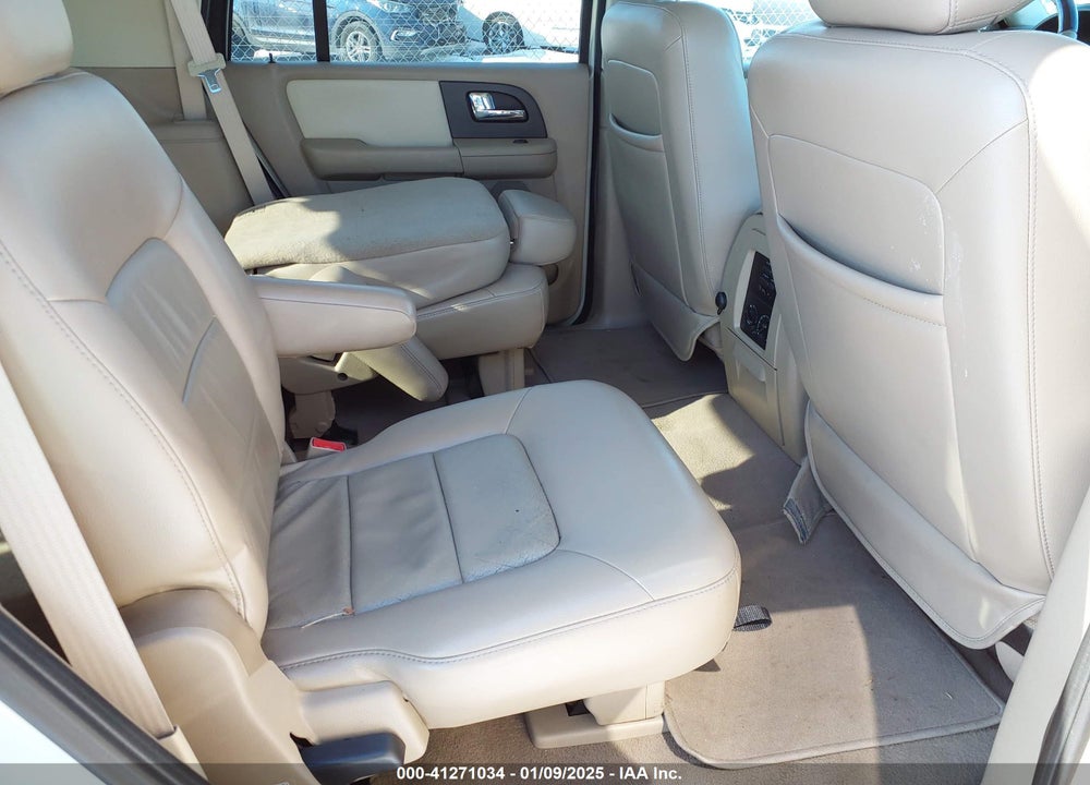 2005 FORD EXPEDITION LIMITED VIN: 1FMFU20505LB05953