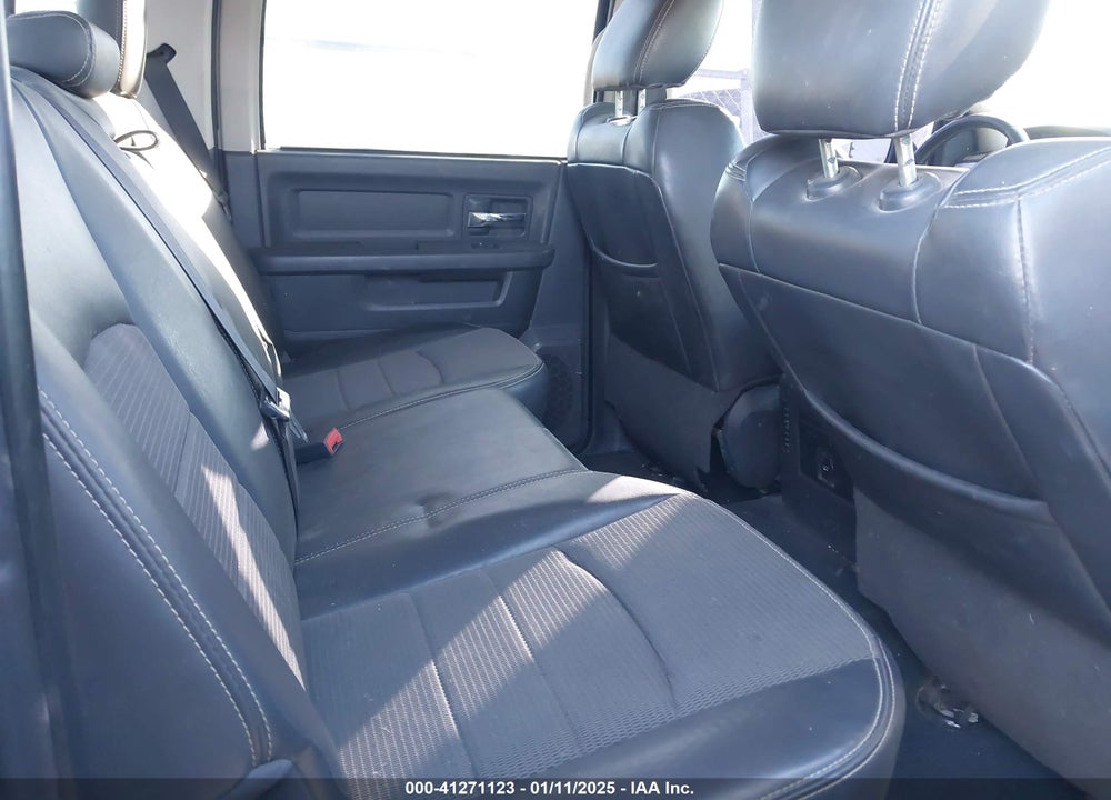 2011 RAM 1500 SPORT VIN: 1D7RV1CT4BS565241