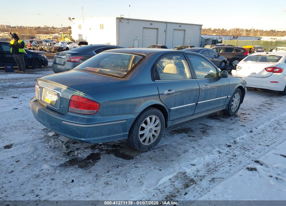 2004 HYUNDAI SONATA GLS/LX VIN: KMHWF35H64A064354