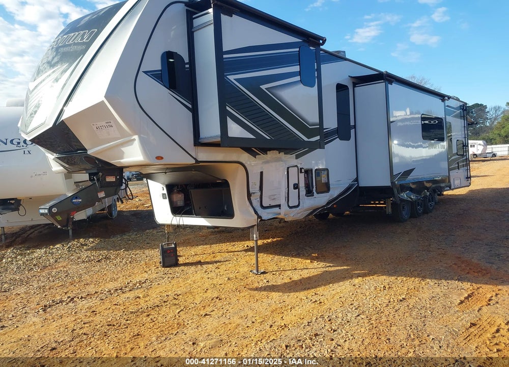 2022 GRAND DESI MOMENTUM VIN: 573FM4637N1123330