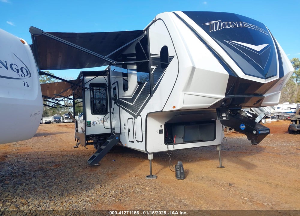 2022 GRAND DESI MOMENTUM VIN: 573FM4637N1123330