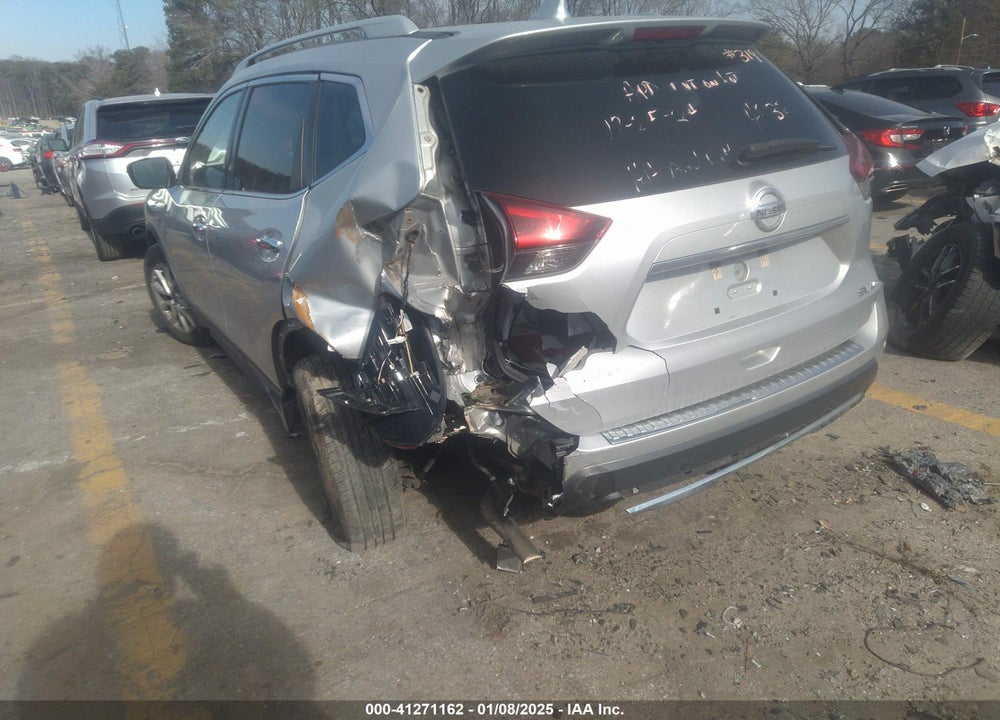 2019 NISSAN ROGUE VIN: 5N1AT2MVXKC704832