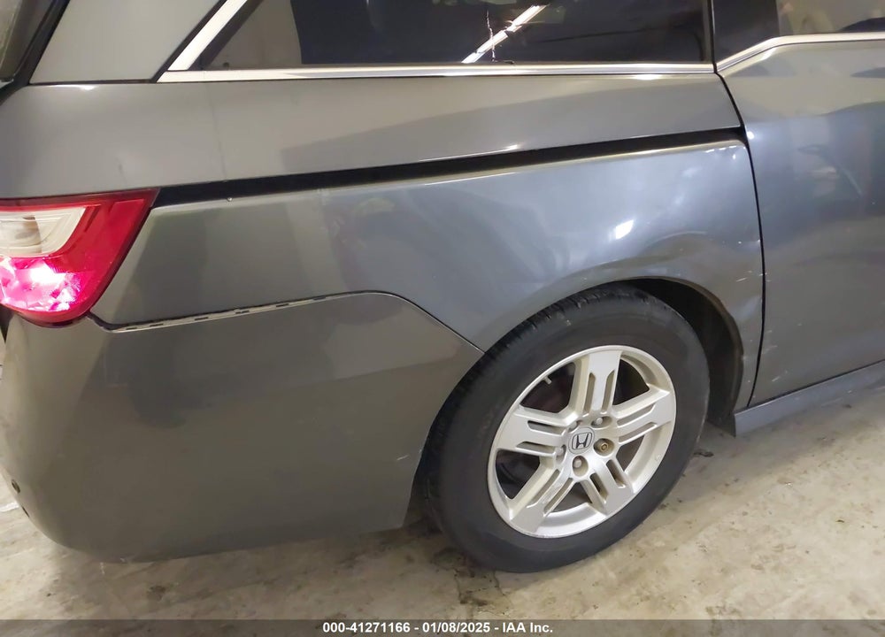 2011 HONDA ODYSSEY TOURING/TOURING ELITE VIN: 5FNRL5H92BB031205