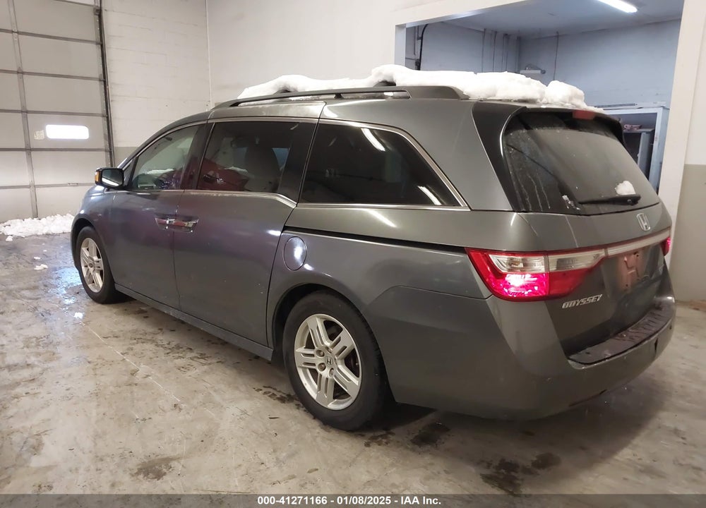 2011 HONDA ODYSSEY TOURING/TOURING ELITE VIN: 5FNRL5H92BB031205