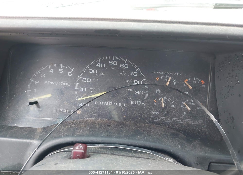 1997 CHEVROLET C1500 FLEETSIDE W/T VIN: 1GCEC14W3VZ196309
