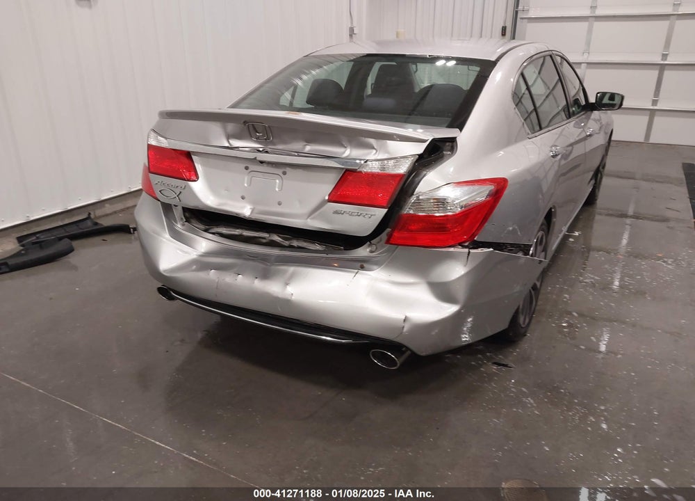 2015 HONDA ACCORD VIN: 1HGCR2F56FA107043