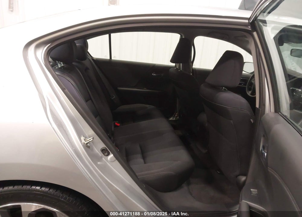 2015 HONDA ACCORD VIN: 1HGCR2F56FA107043