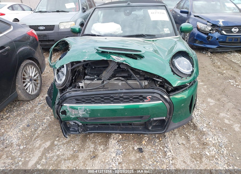 2024 MINI CONVERTIBLE VIN: WMW43DL0XR3R36812