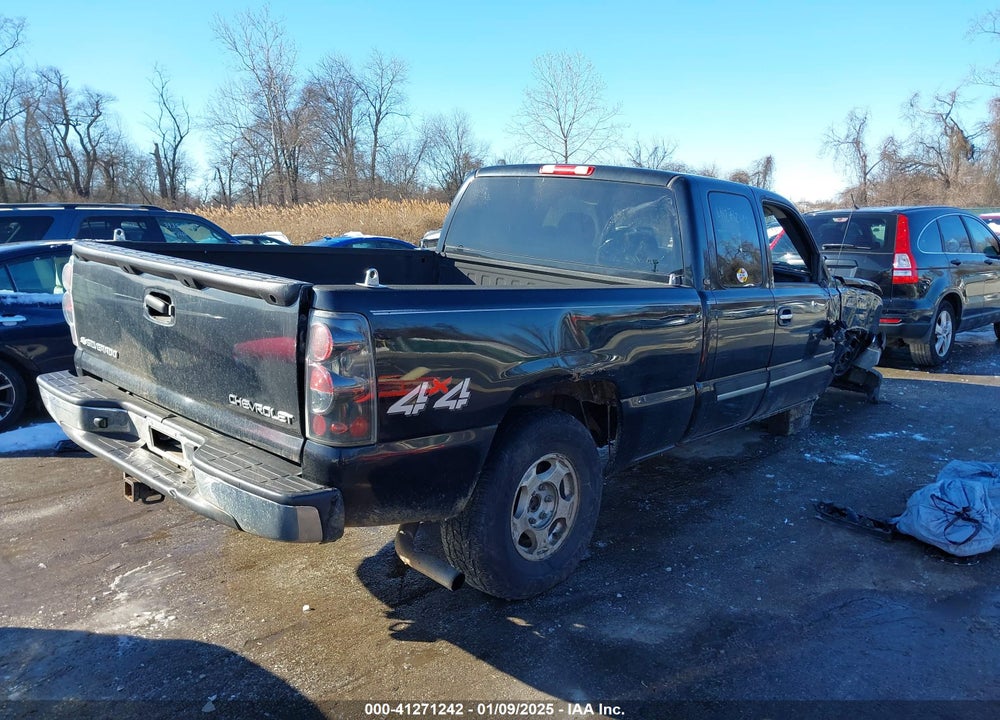 2005 CHEVROLET SILVERADO 1500 LS VIN: 1GCEK19V15E186114