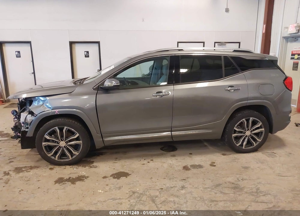 2019 GMC TERRAIN DENALI VIN: 3GKALSEX1KL121322