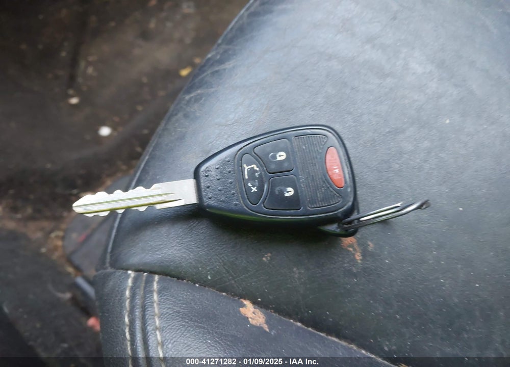 2010 CHRYSLER SEBRING VIN: 1C3CC5FB6AN184007