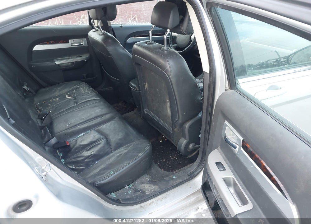 2010 CHRYSLER SEBRING VIN: 1C3CC5FB6AN184007