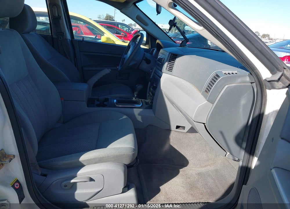 2005 JEEP GRAND CHEROKEE LAREDO VIN: 1J8GR48K35C562524
