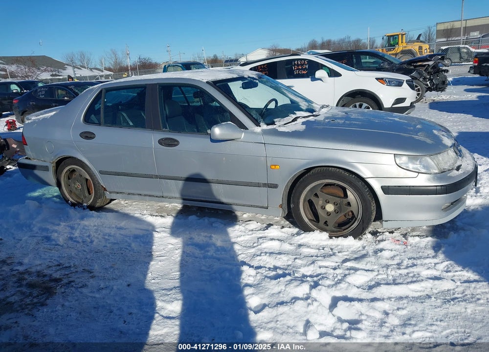 2000 SAAB 9-5 AERO VIN: YS3EH45G9Y3059045