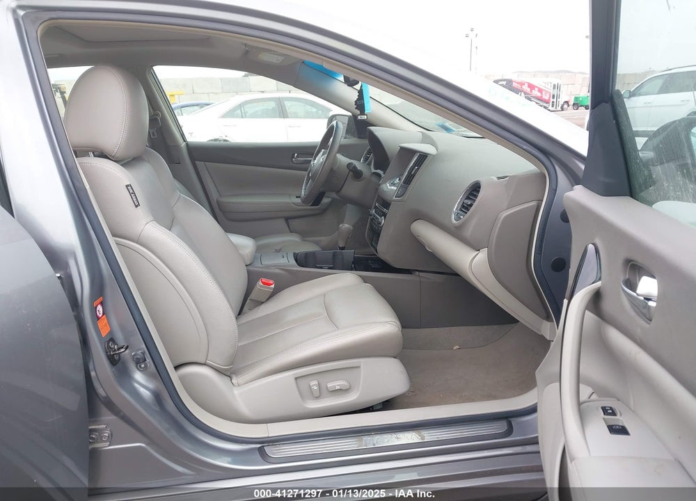 2009 NISSAN MAXIMA 3.5 SV VIN: 1N4AA51E69C823543