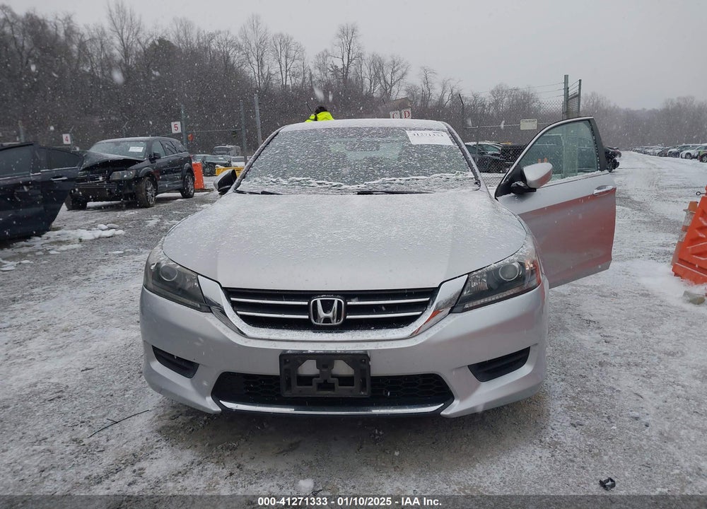 2015 HONDA ACCORD LX VIN: 1HGCR2F38FA048625