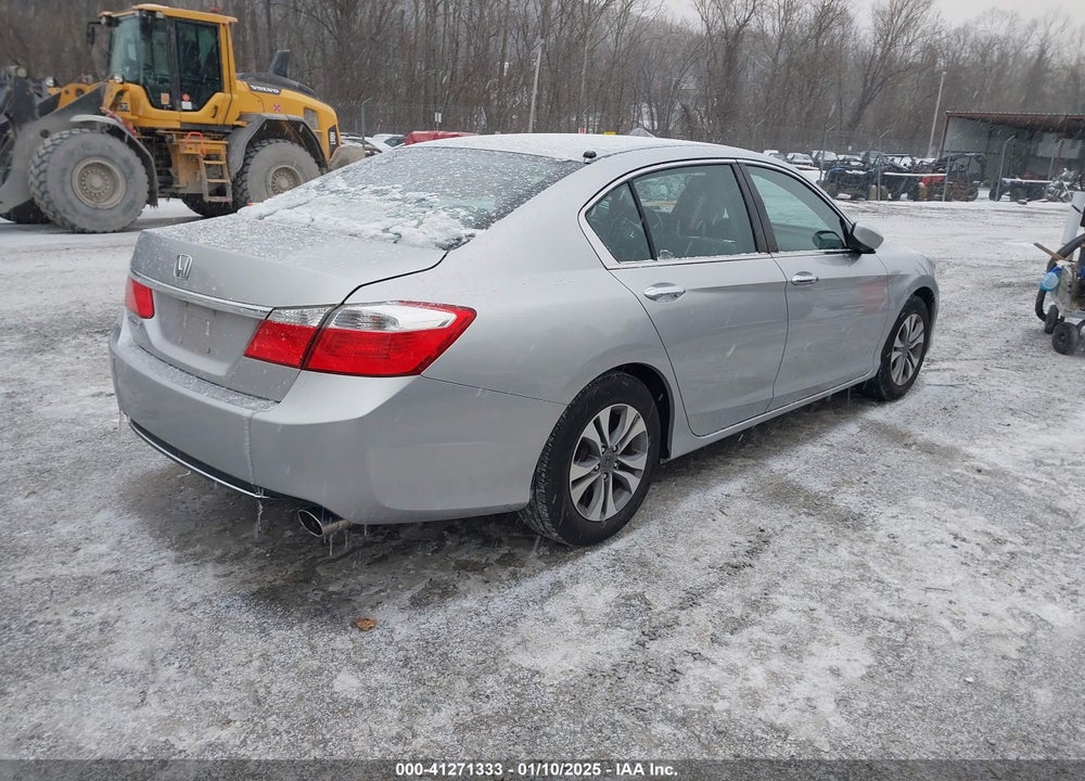 2015 HONDA ACCORD LX VIN: 1HGCR2F38FA048625