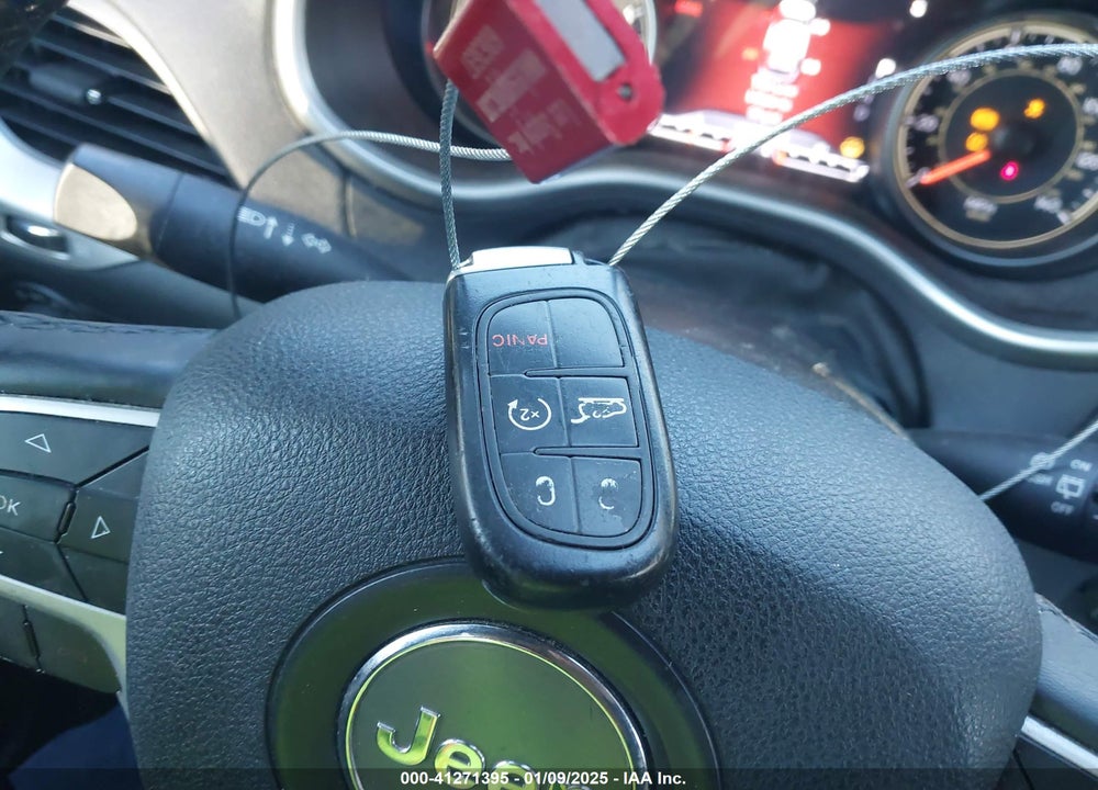 2015 JEEP CHEROKEE LIMITED VIN: 1C4PJMDS6FW511958