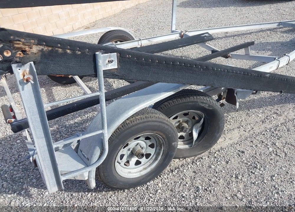 1998 US TRAILER OTHER VIN: 1T0BS17D17D1WS138