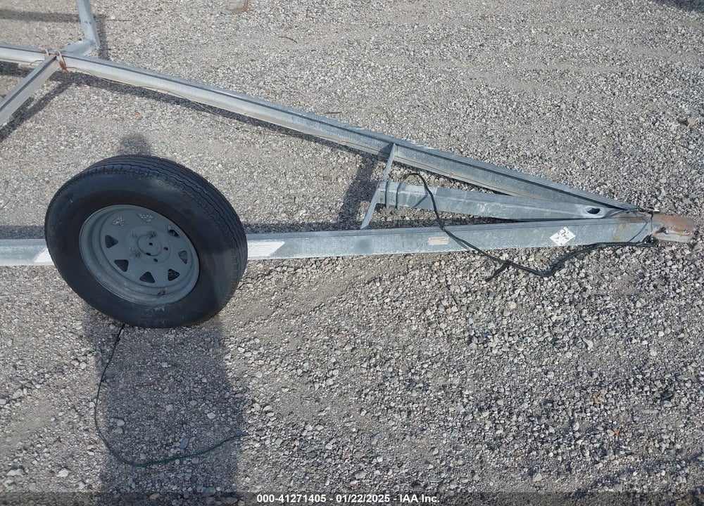 1998 US TRAILER OTHER VIN: 1T0BS17D17D1WS138