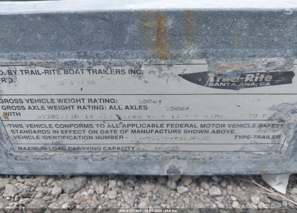 1998 US TRAILER OTHER VIN: 1T0BS17D17D1WS138