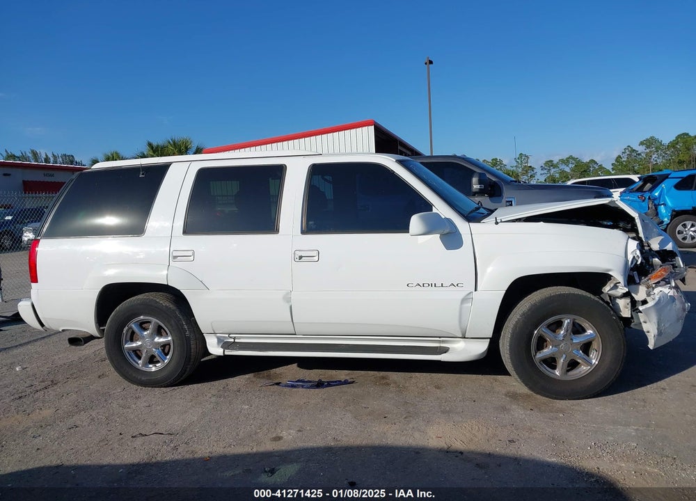 2000 CADILLAC ESCALADE STANDARD VIN: 1GYEK13R9YR108862