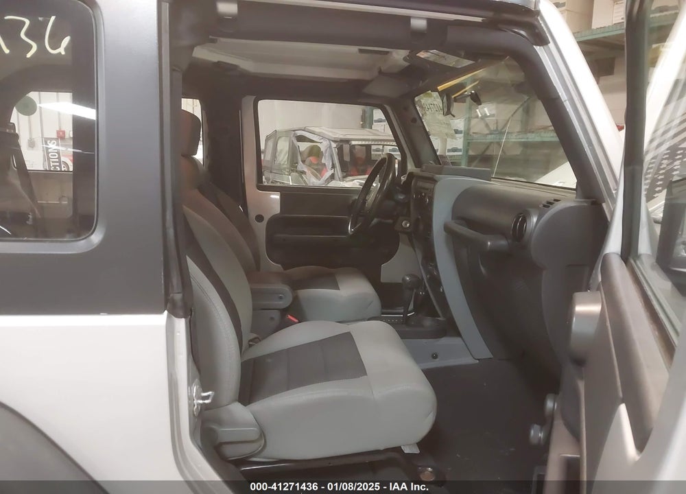 2008 JEEP WRANGLER X VIN: 1J4FA24158L542771