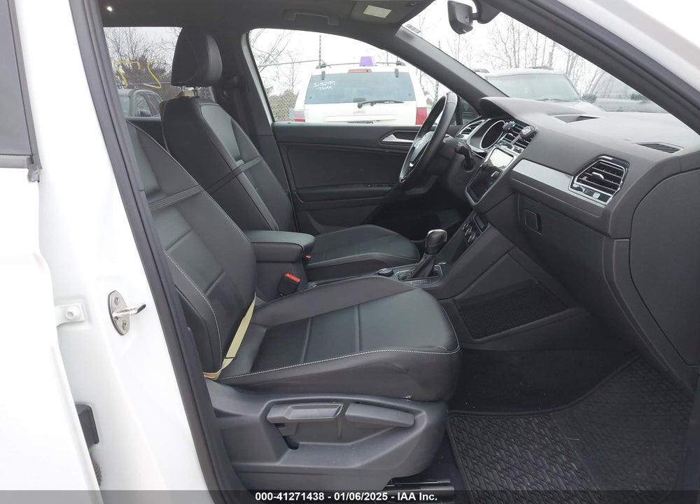 2021 VOLKSWAGEN TIGUAN 2.0T SE/2.0T SE R-LINE BLACK/2.0T SEL VIN: 3VV2B7AXXMM028450