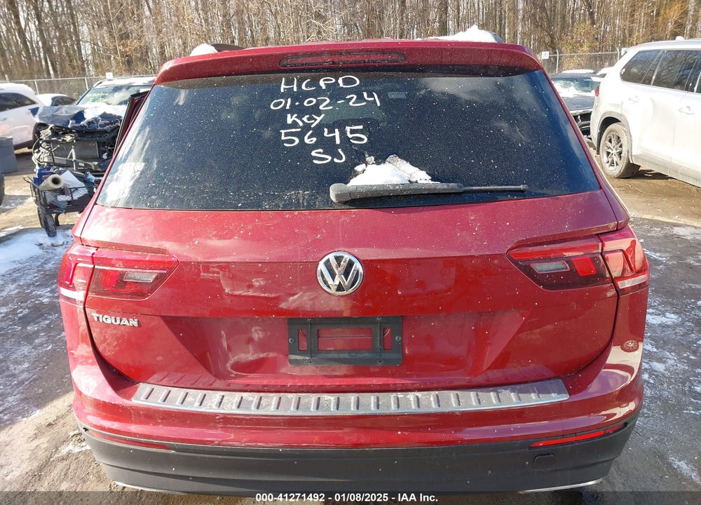 2019 VOLKSWAGEN TIGUAN VIN: 3VV1B7AX6KM075645