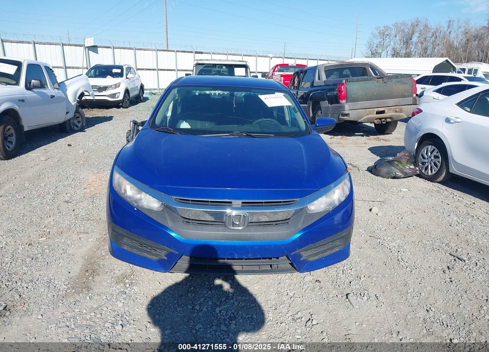 2017 HONDA CIVIC VIN: 19XFC2F57HE008907